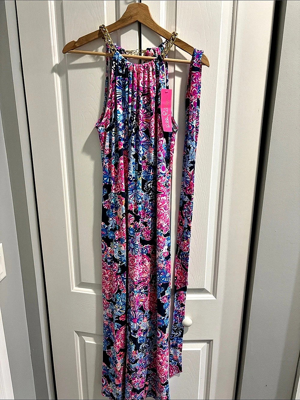 Lilly Pulitzer Bingham midi dress featuring a vibrant "High Tide Turtle Amazemen